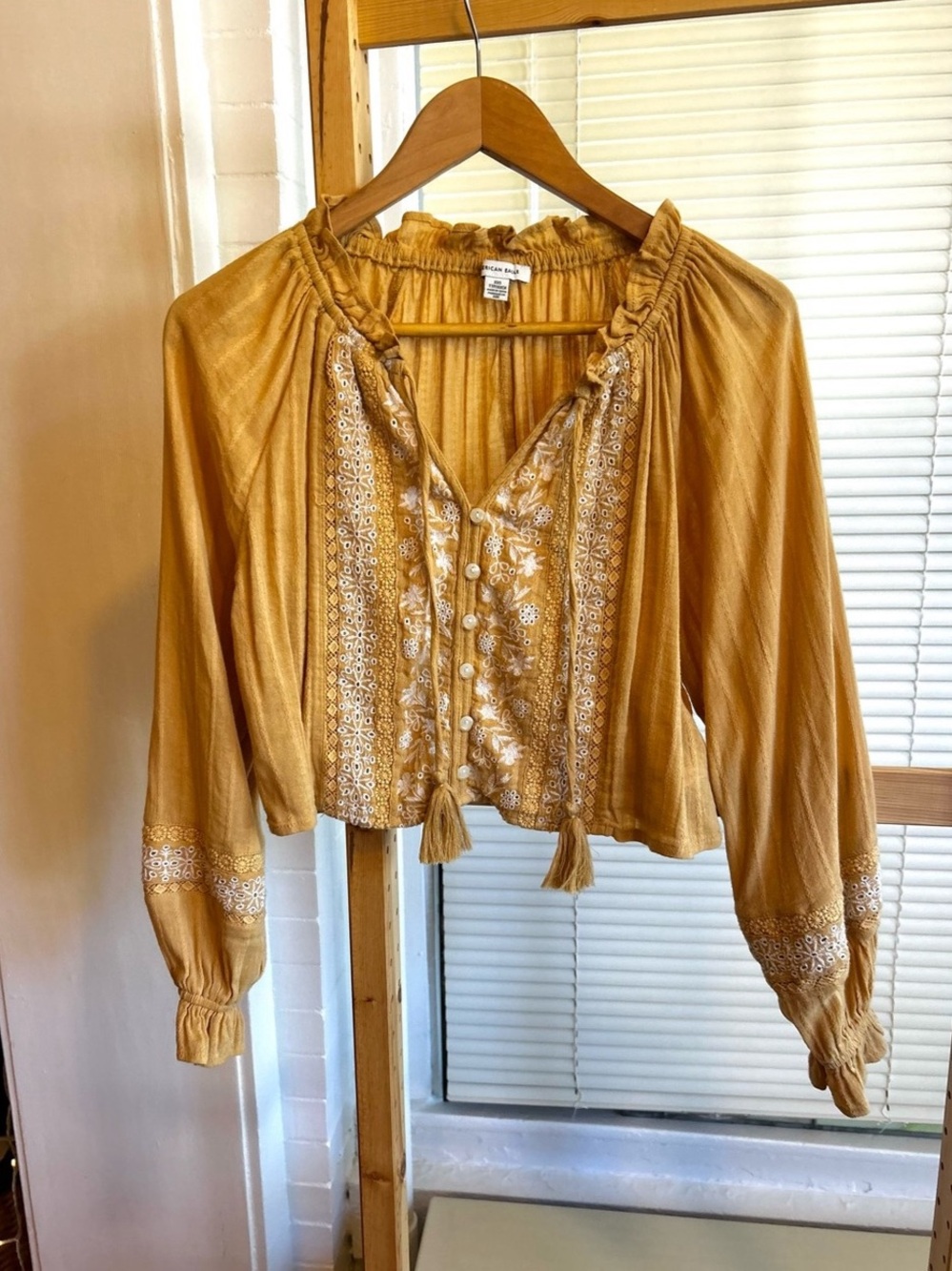 American Eagle Mustard Embroidered Peasant Blouse Yellow & White XS